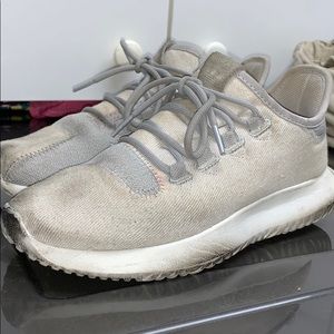 Kid’s Adidas Tubular Shadow’s in Grey Size 5.5